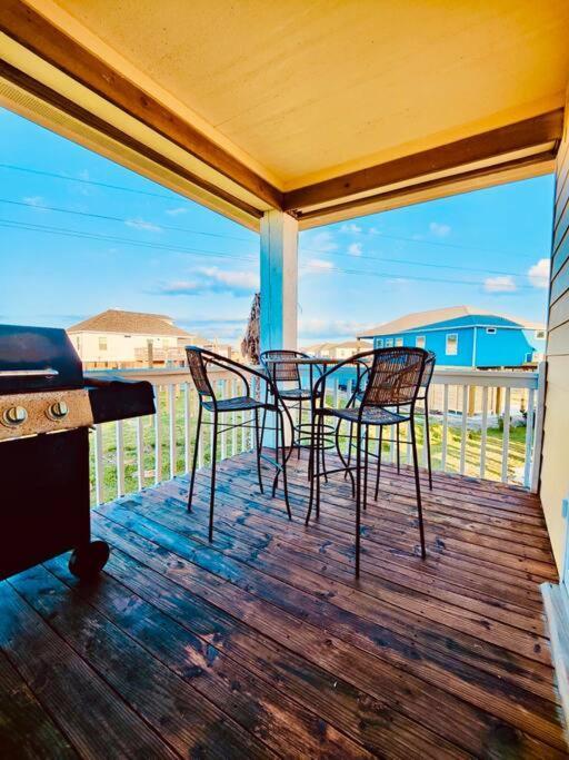 Sunny Delight - Sleeps 10 - Generous Space! Bolivar Peninsula Dış mekan fotoğraf