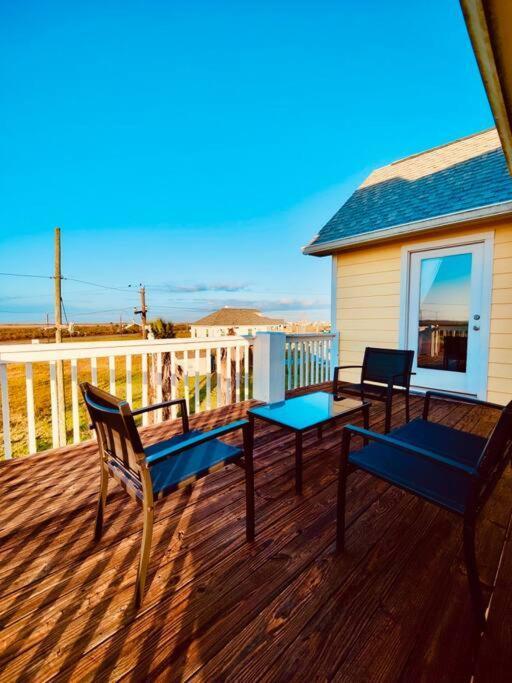 Sunny Delight - Sleeps 10 - Generous Space! Bolivar Peninsula Dış mekan fotoğraf