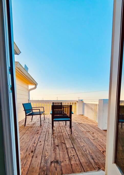Sunny Delight - Sleeps 10 - Generous Space! Bolivar Peninsula Dış mekan fotoğraf