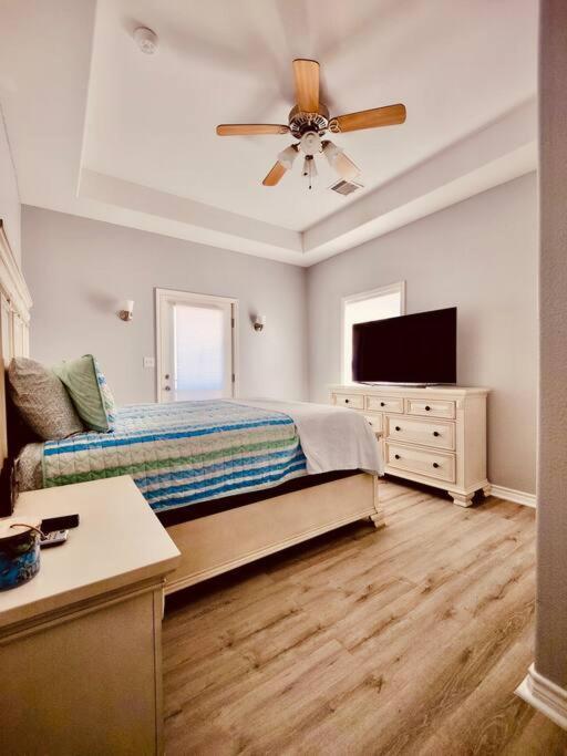 Sunny Delight - Sleeps 10 - Generous Space! Bolivar Peninsula Dış mekan fotoğraf
