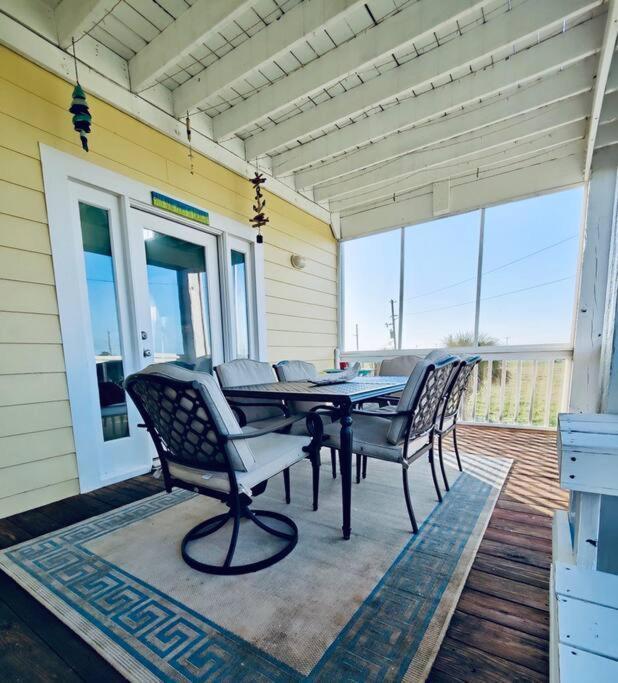 Sunny Delight - Sleeps 10 - Generous Space! Bolivar Peninsula Dış mekan fotoğraf