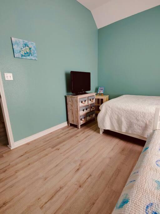 Sunny Delight - Sleeps 10 - Generous Space! Bolivar Peninsula Dış mekan fotoğraf